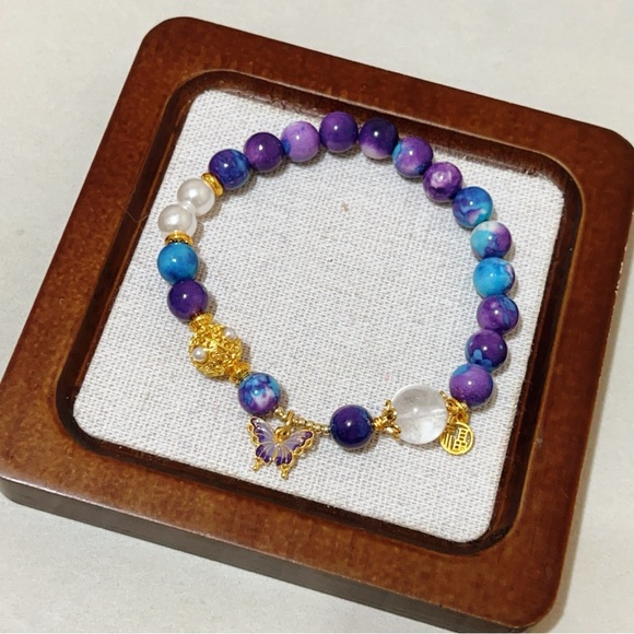 Handmade bracelets - Picture 2 of 3